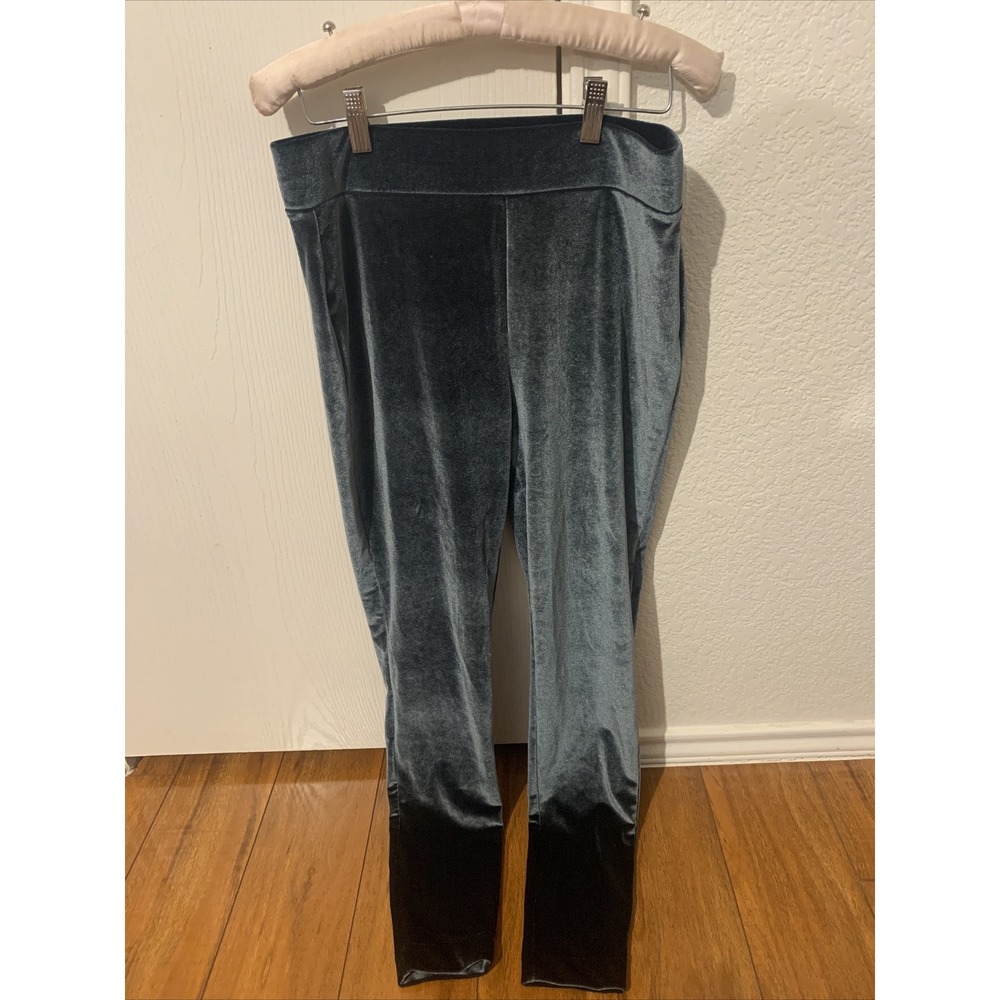 Loft Medium Velvet Green Soft Woman's Leggings Elastic Waist Sexy NWT
